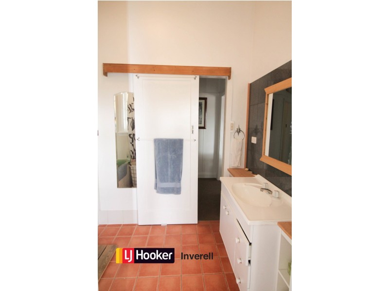 1 Avern Street, Inverell NSW 2360
