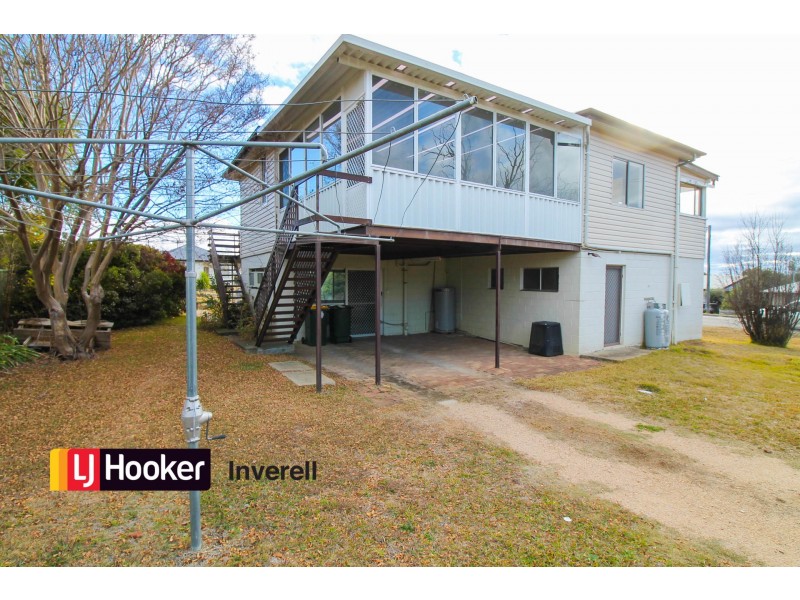 10 Lindsay Avenue, Inverell NSW 2360
