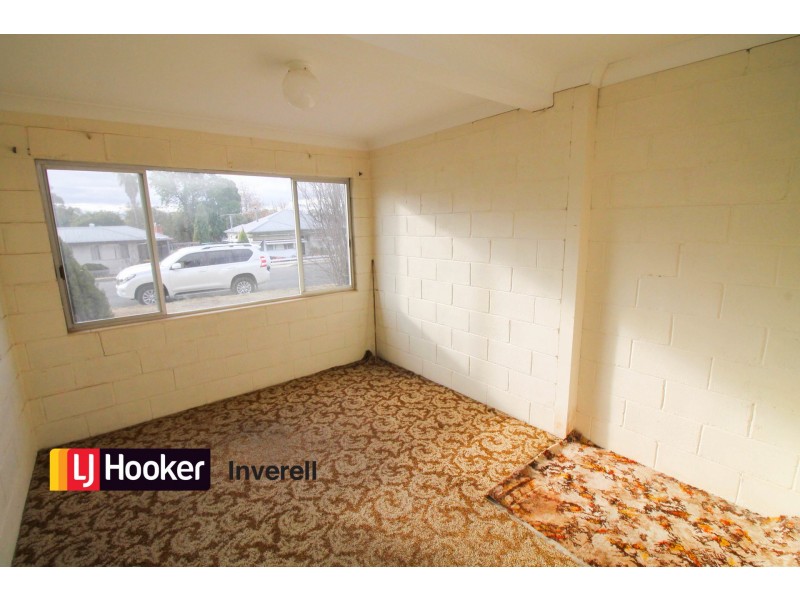 10 Lindsay Avenue, Inverell NSW 2360