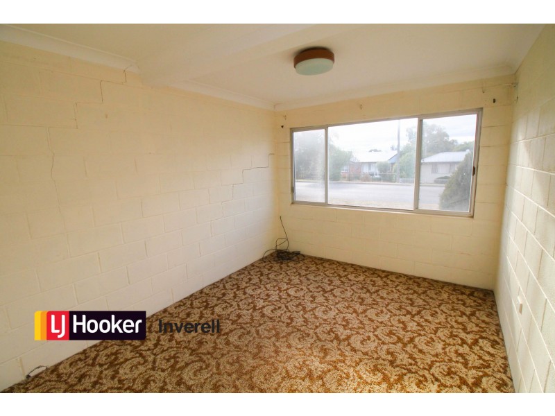 10 Lindsay Avenue, Inverell NSW 2360