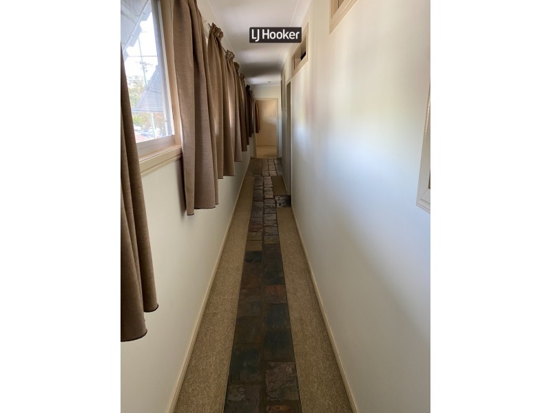 7 Sweaney Street, Inverell NSW 2360