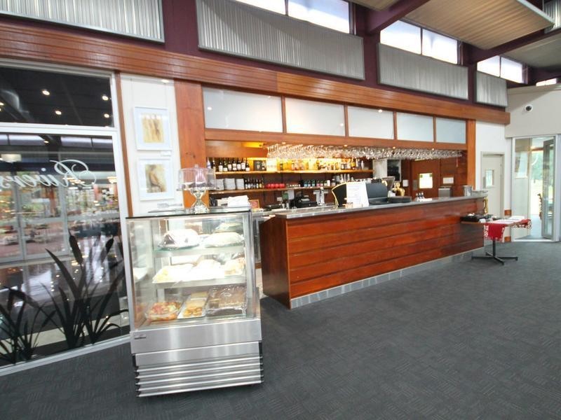 13-31 Campbell Street, Inverell NSW 2360