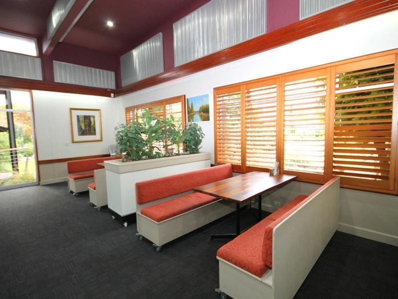 13-31 Campbell Street, Inverell NSW 2360