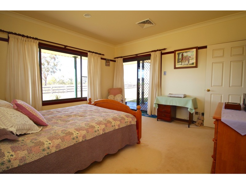 191 Halls Lane, Inverell NSW 2360