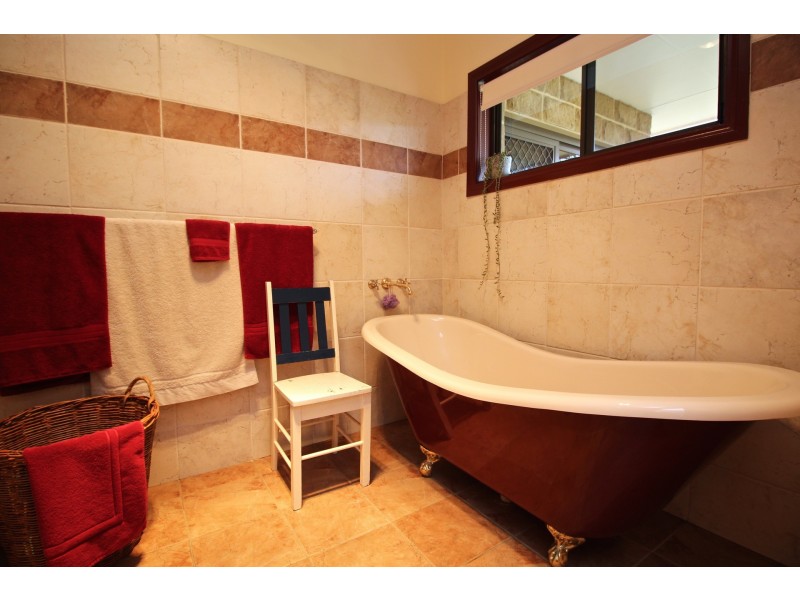 191 Halls Lane, Inverell NSW 2360