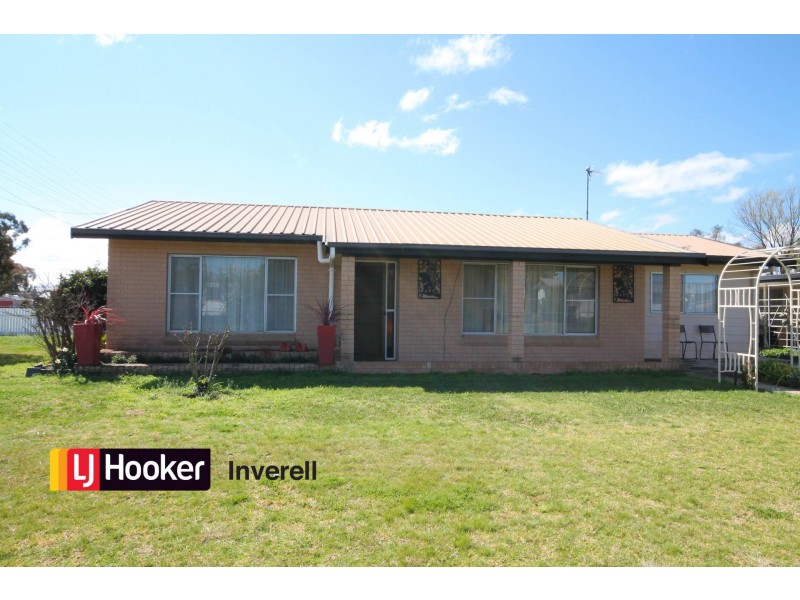 14 Cameron Street, Inverell NSW 2360