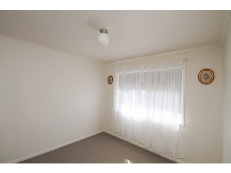 14 Cameron Street, Inverell NSW 2360