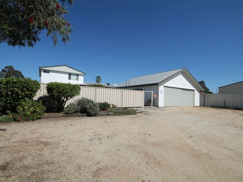 72 Oswald Street, Inverell NSW 2360