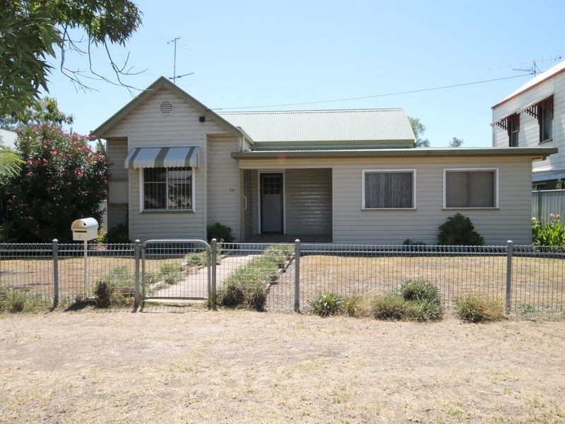 34 Chester Street, Inverell NSW 2360