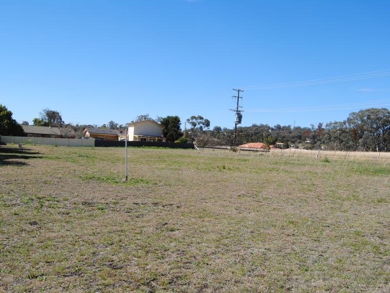 42 Sapphire Street, Inverell NSW 2360