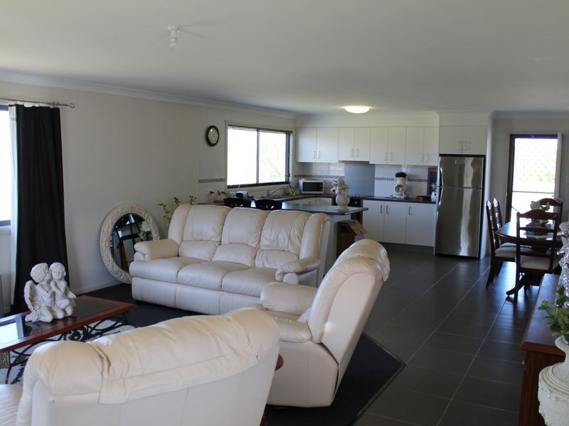 23 Brownleigh Vale Drive, Inverell NSW 2360