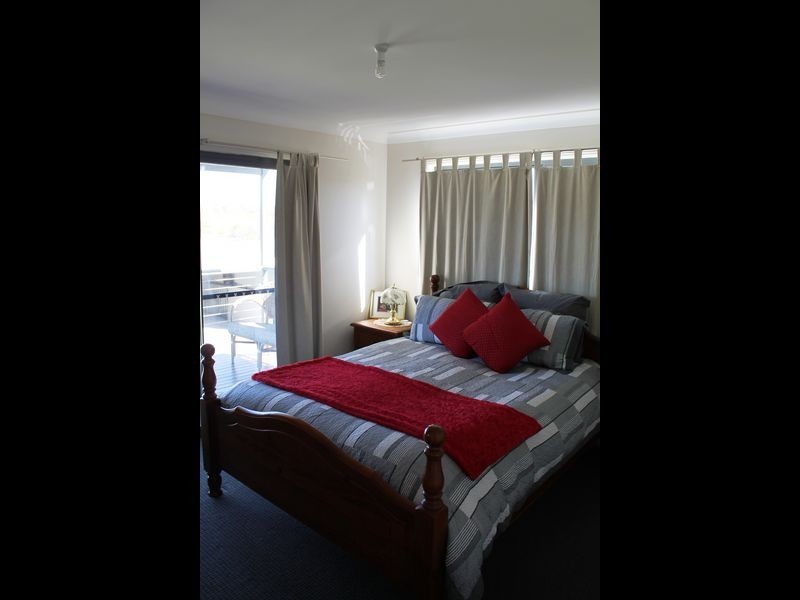 23 Brownleigh Vale Drive, Inverell NSW 2360