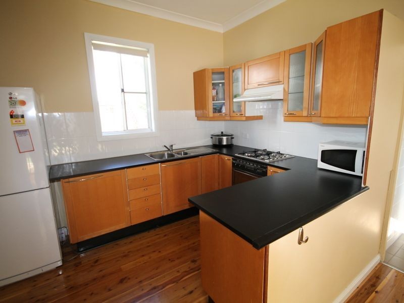 112 Evans Street, Inverell NSW 2360