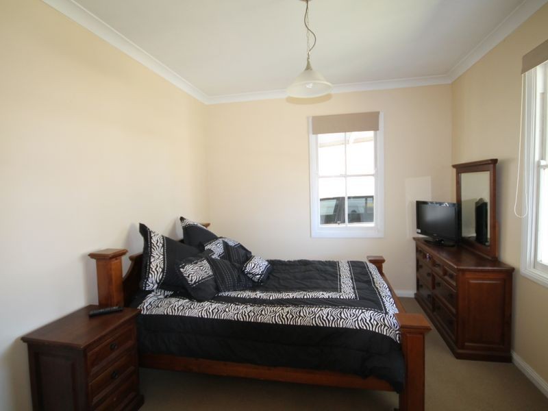 112 Evans Street, Inverell NSW 2360