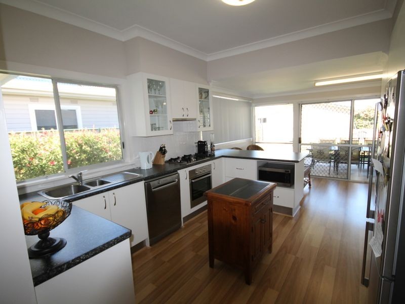 18 Chisholm Street, Inverell NSW 2360