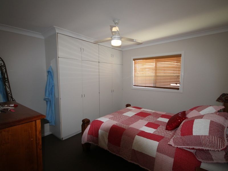 18 Chisholm Street, Inverell NSW 2360