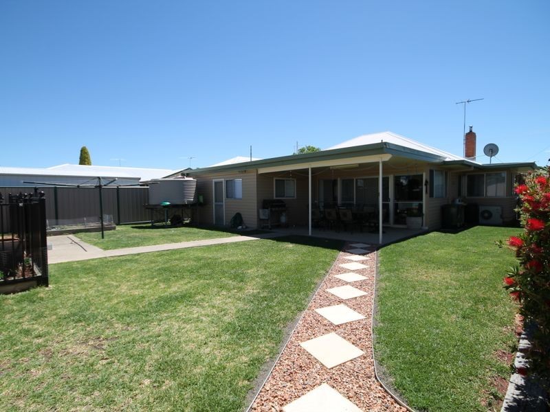 18 Chisholm Street, Inverell NSW 2360