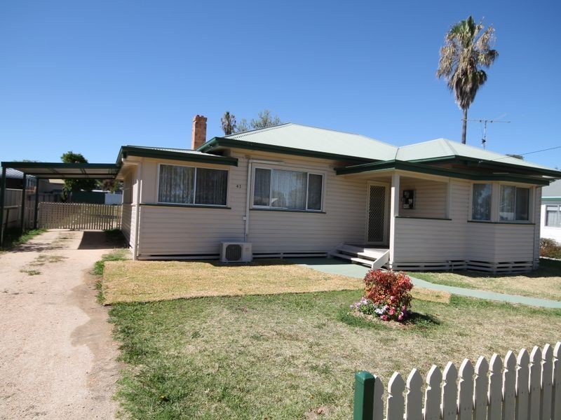 41 Chester Street, Inverell NSW 2360