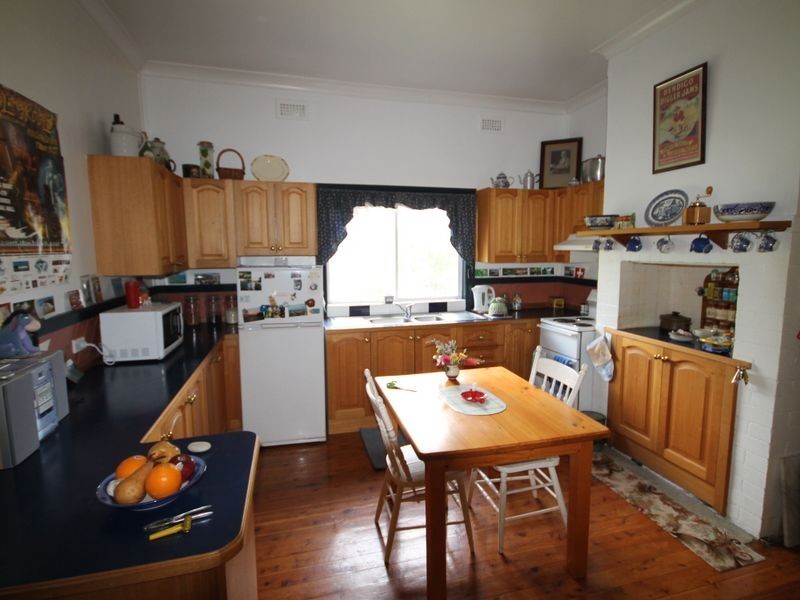 4 Hindmarsh Street, Inverell NSW 2360