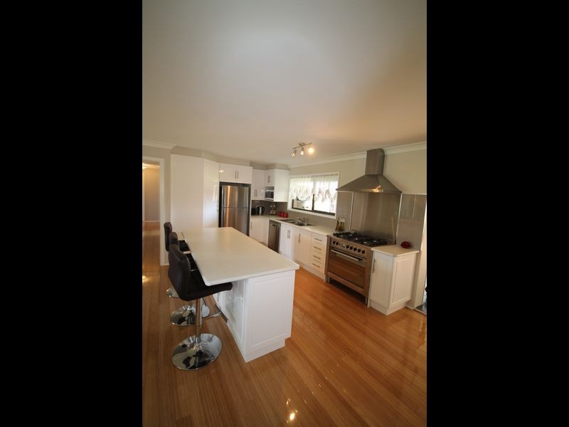 6 Coggan Place, Inverell NSW 2360