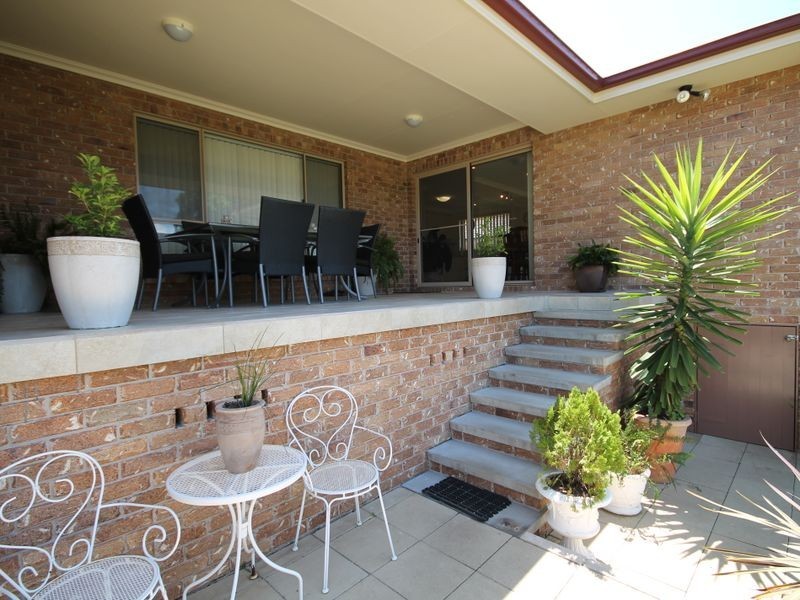 12 Crestview Place, Inverell NSW 2360