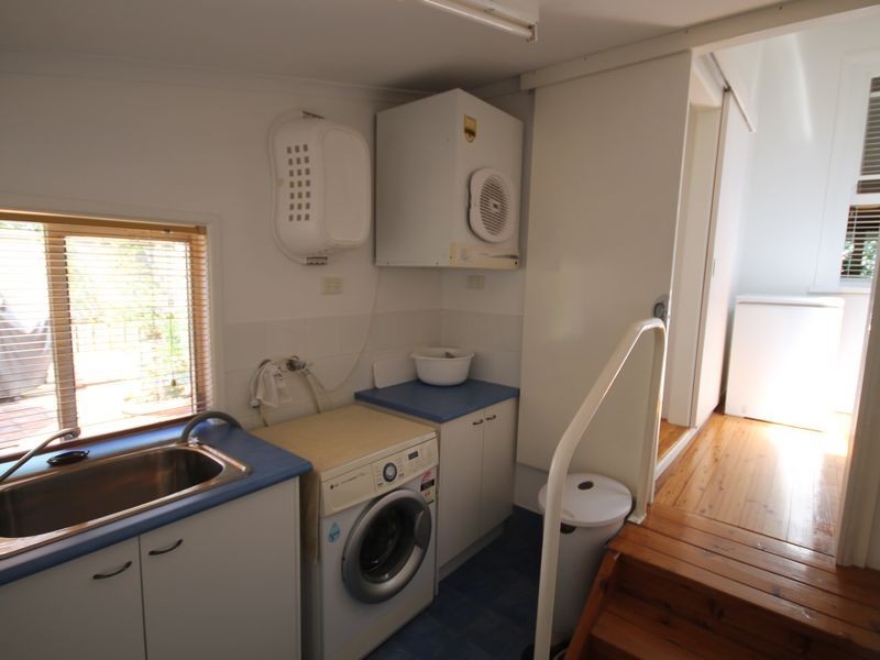 60 George Street, Inverell NSW 2360