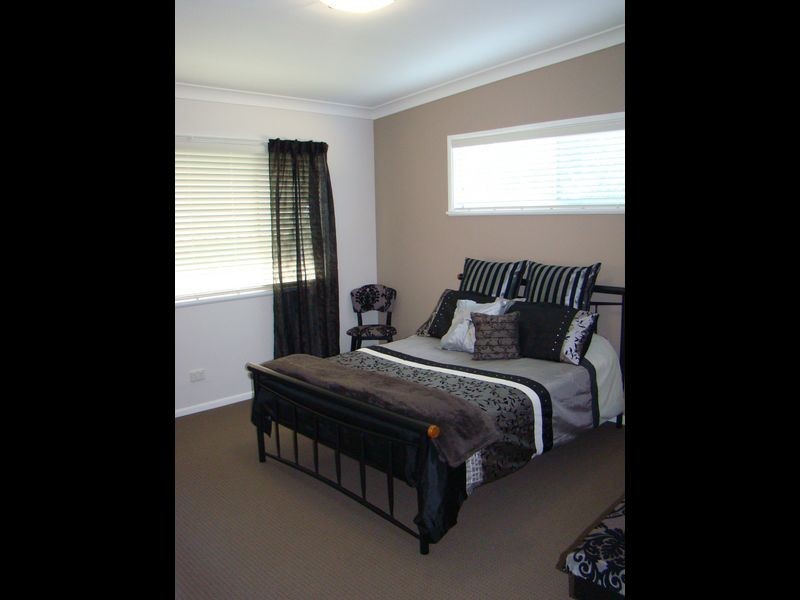 74 Short Street, Inverell NSW 2360