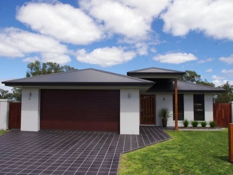 6 Stainfield Drive, Inverell NSW 2360