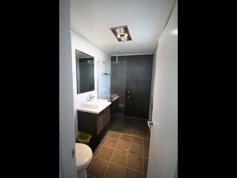 6 Stainfield Drive, Inverell NSW 2360