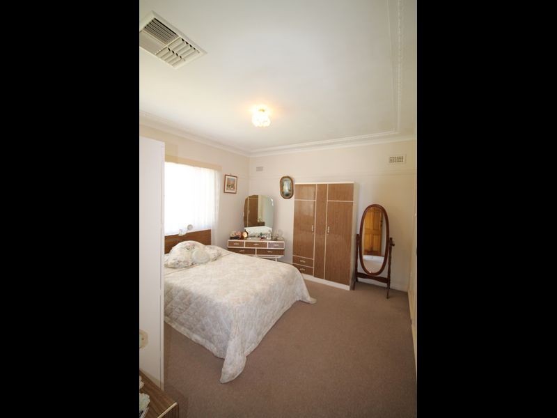 70 Rose Street, Inverell NSW 2360