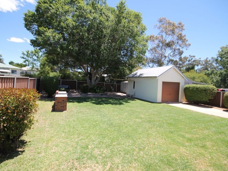 70 Rose Street, Inverell NSW 2360