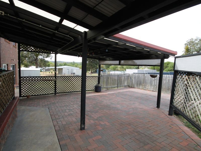 71 Auburn Vale RD, Inverell NSW 2360