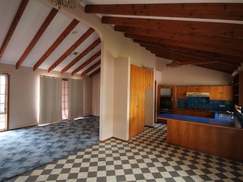 71 Auburn Vale RD, Inverell NSW 2360