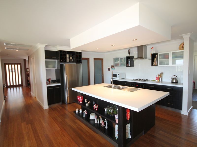 19 Sunnyside Place, Inverell NSW 2360