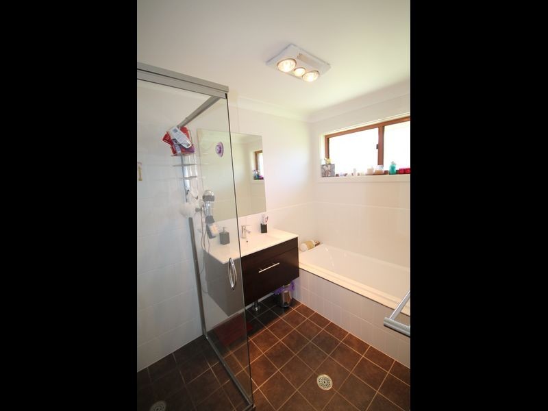 19 Sunnyside Place, Inverell NSW 2360