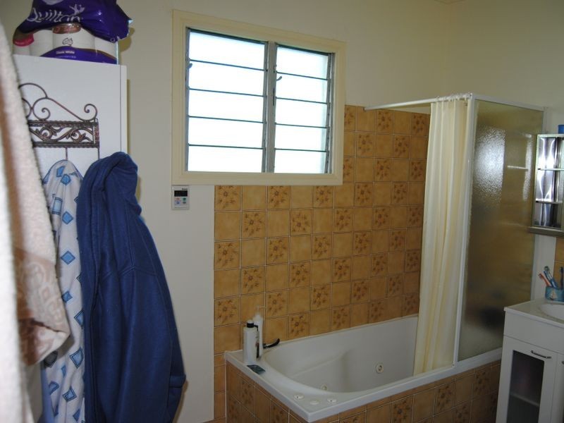 31 McIvor Street, Inverell NSW 2360