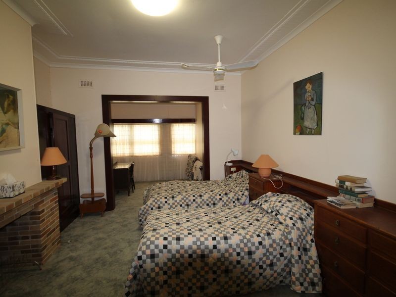 21 Brae Street, Inverell NSW 2360