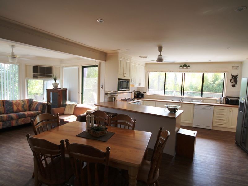 7 Vernon Street, Inverell NSW 2360