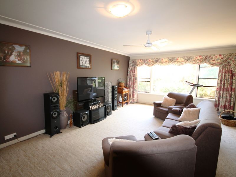 7 Vernon Street, Inverell NSW 2360