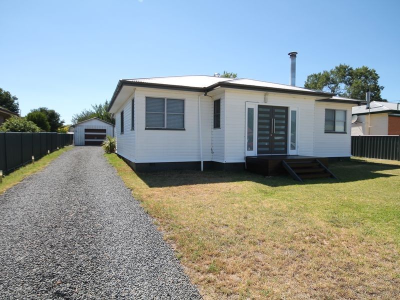 3 Mulligan Street, Inverell NSW 2360