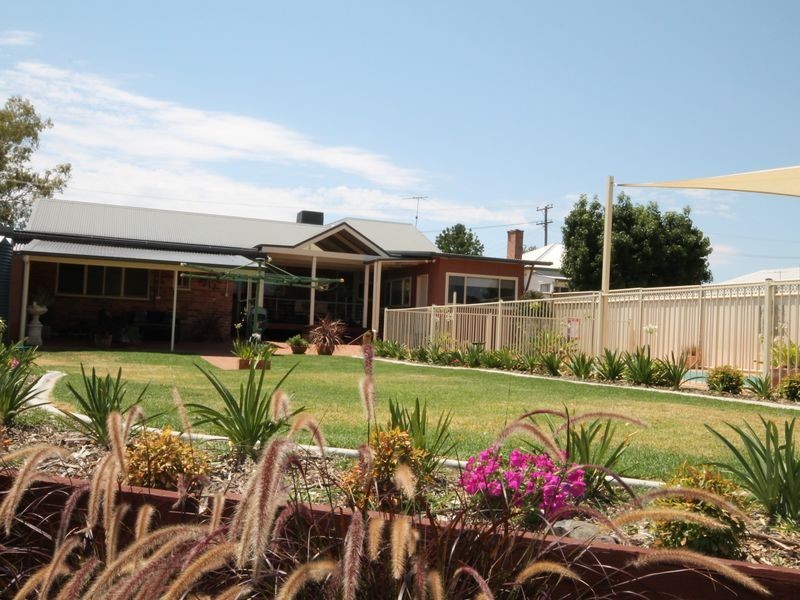 12 Mulligan Street, Inverell NSW 2360