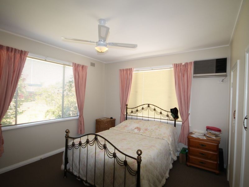 90 Warialda RD, Inverell NSW 2360