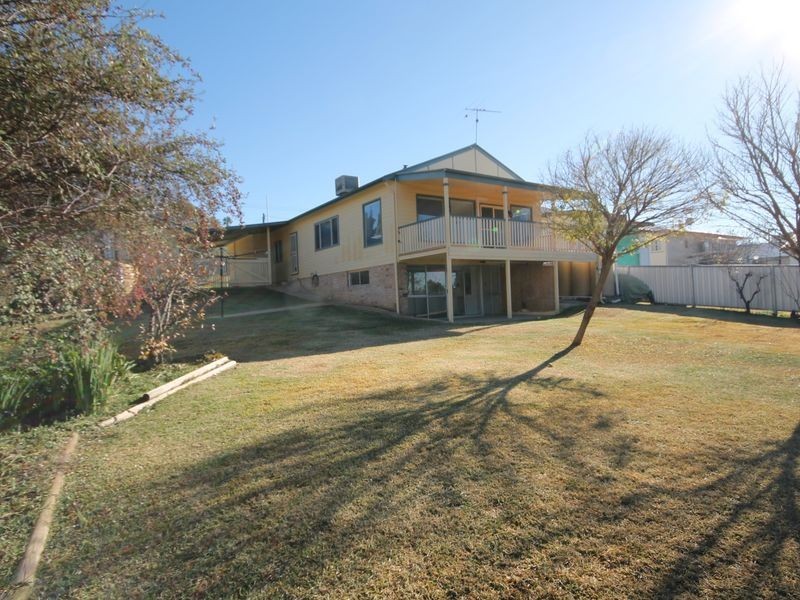28 Gordon Street, Inverell NSW 2360