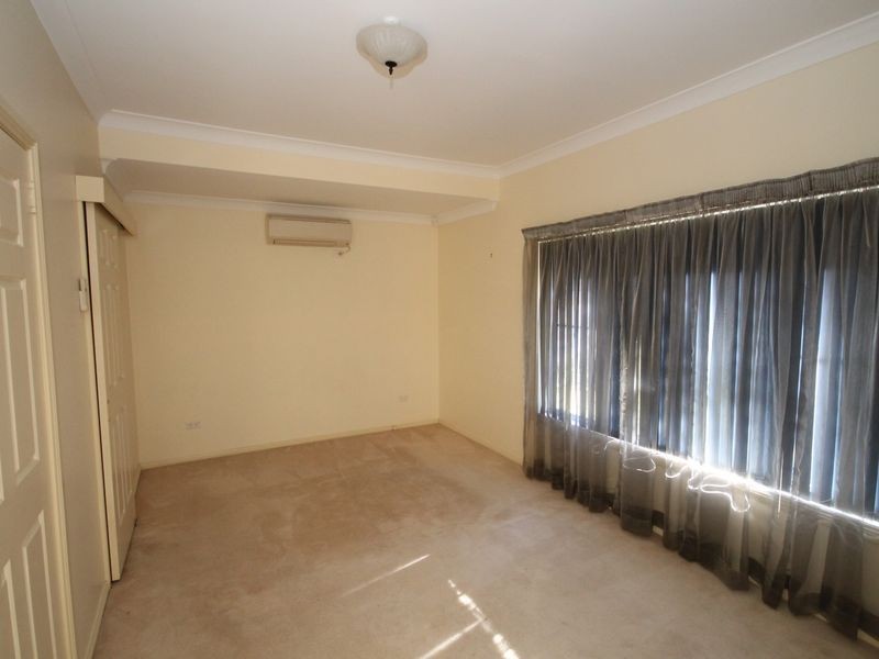 28 Gordon Street, Inverell NSW 2360