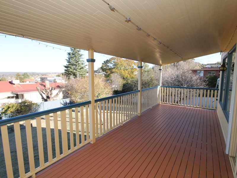 28 Gordon Street, Inverell NSW 2360