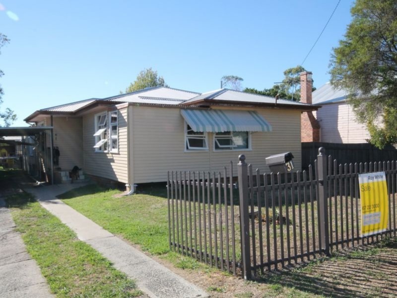 31 Swan Street, Inverell NSW 2360