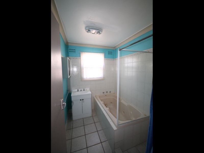 31 Swan Street, Inverell NSW 2360