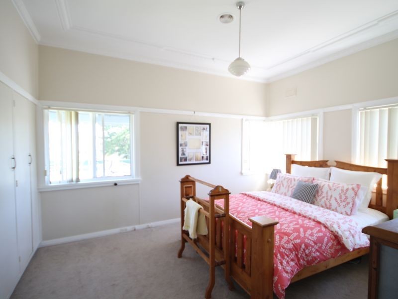 68 George Street, Inverell NSW 2360