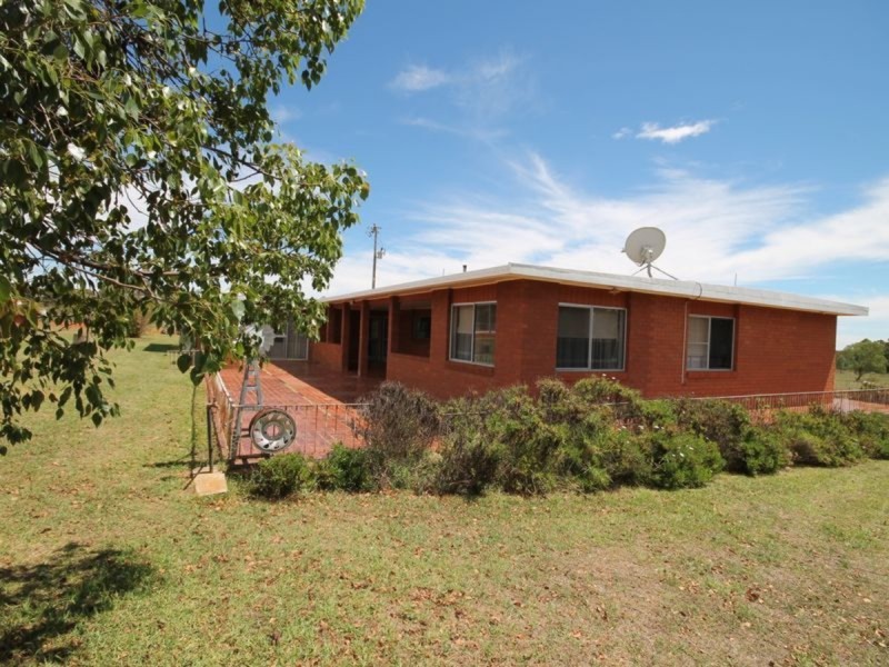 3389 Bundarra Road, Gilgai NSW 2360