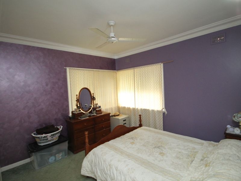 57 Butler Street, Inverell NSW 2360